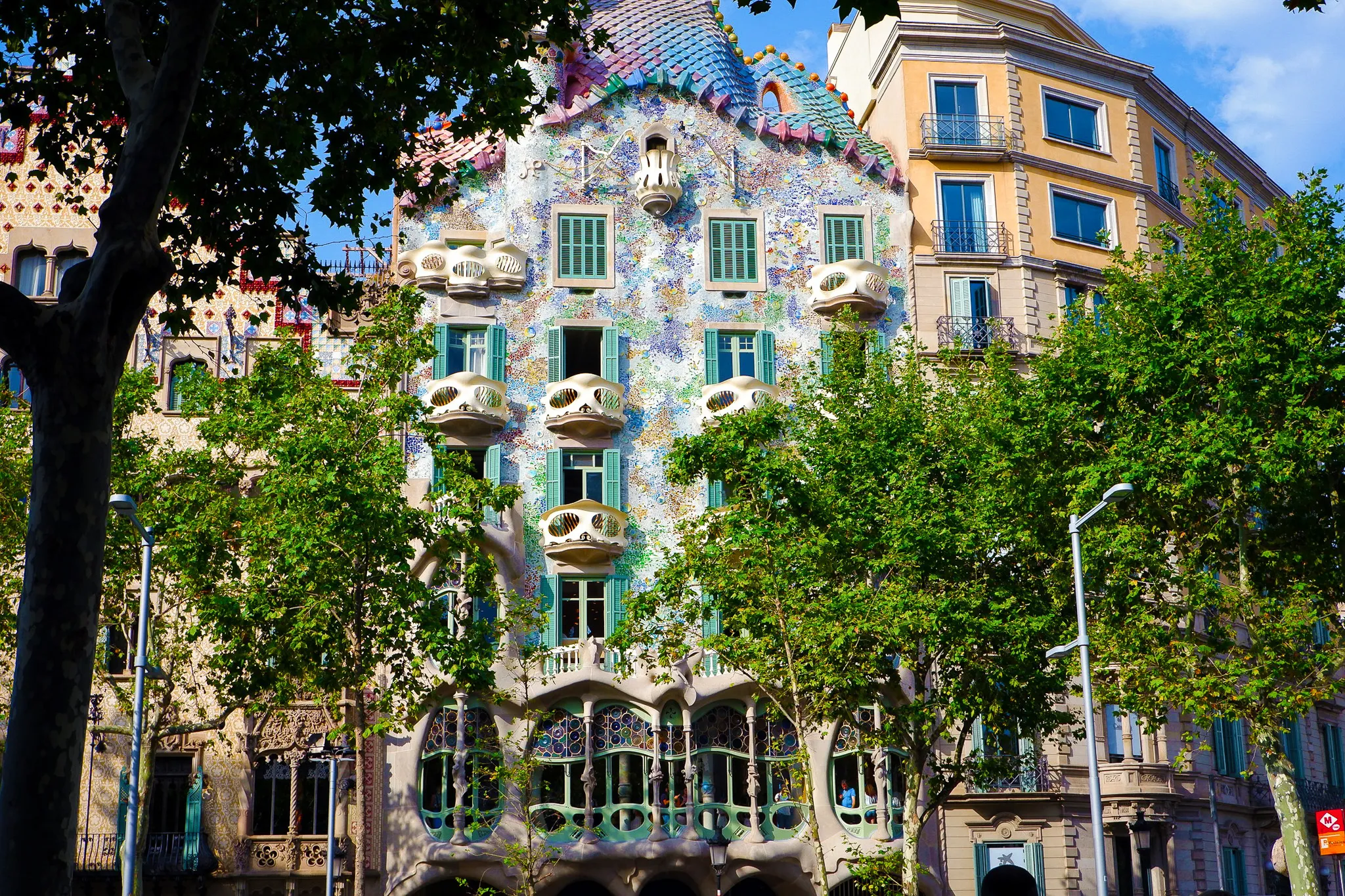Barcelone en 5 jours - La façade colorée de la Casa Battló