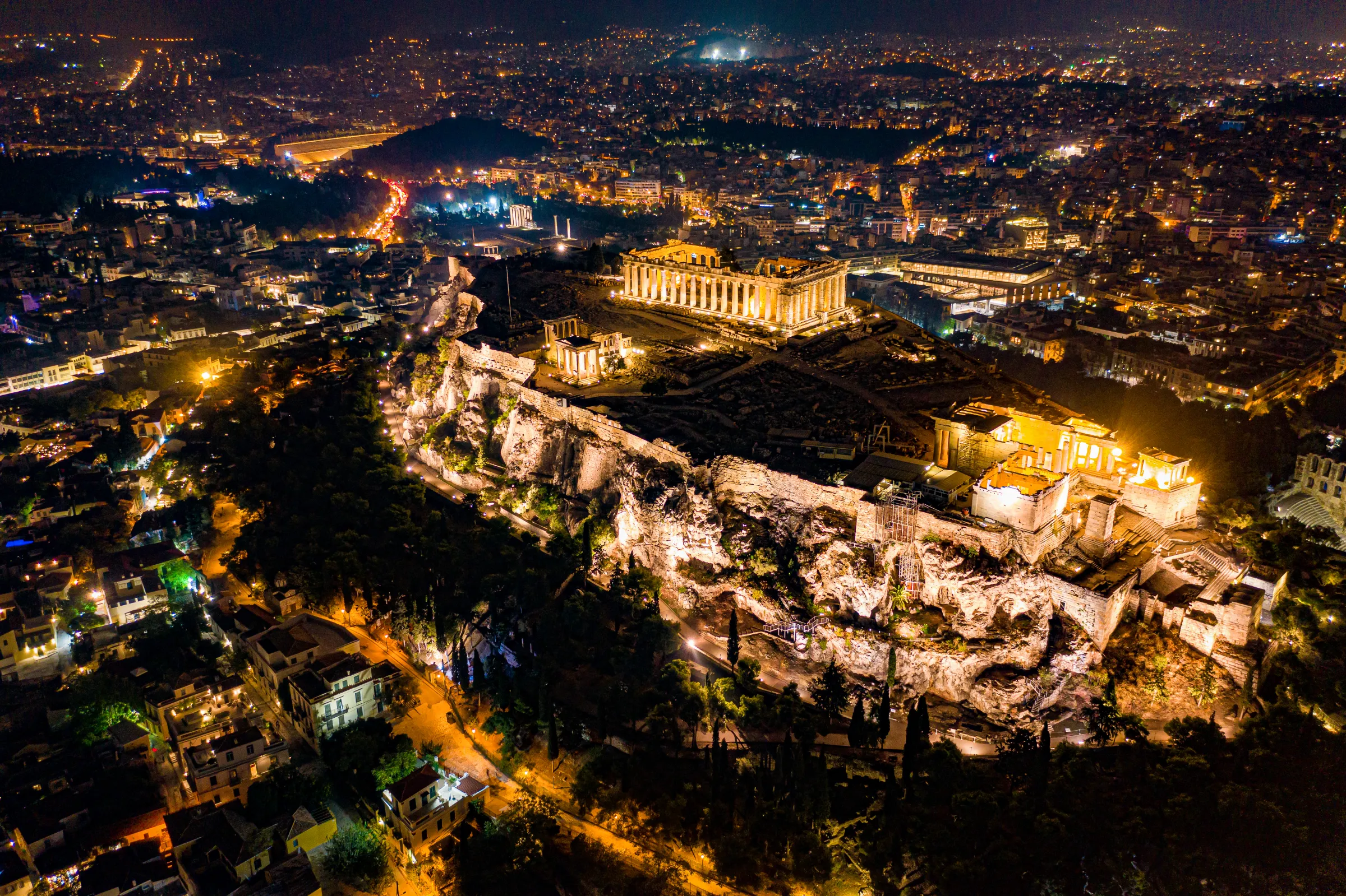 Athènes en 5 jours - Skyline d'Athènes de nuit avec l'Acropole