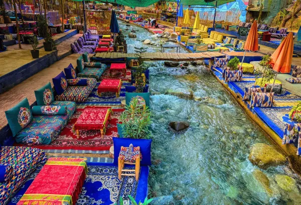 Excursion depuis Marrakech vers les cascades de l'Ourika et les montagnes de l'Atlas avec déjeuner