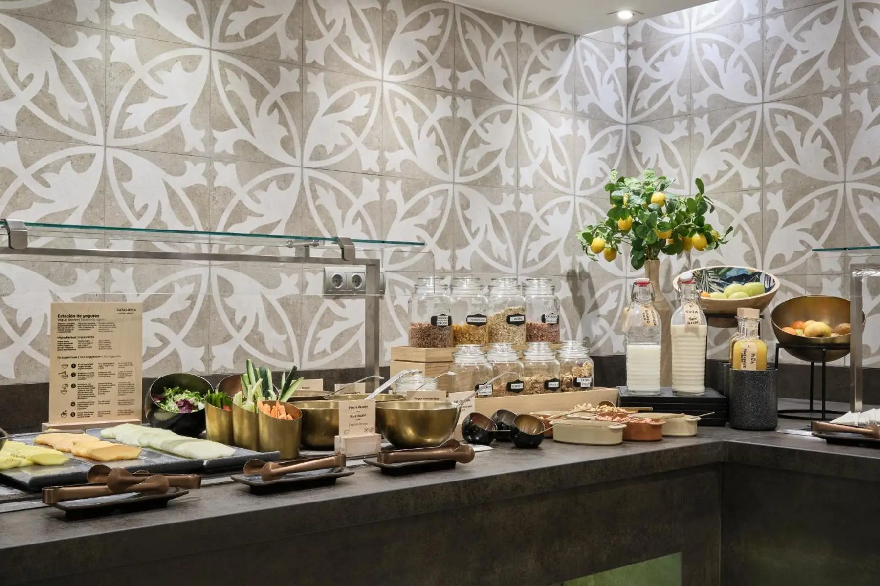 petit-dejeuner-hotel-catalonia-park-guell-barcelone